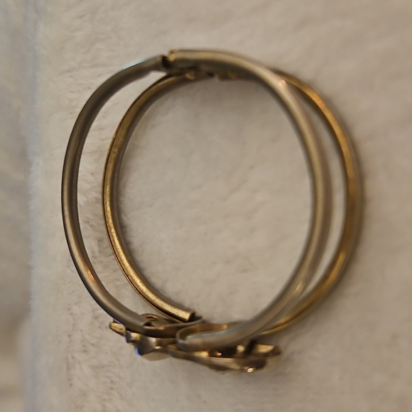 Vintage Silvertone Swirl Hinged Clamper Cuff Bracelet - Picture 6 of 8